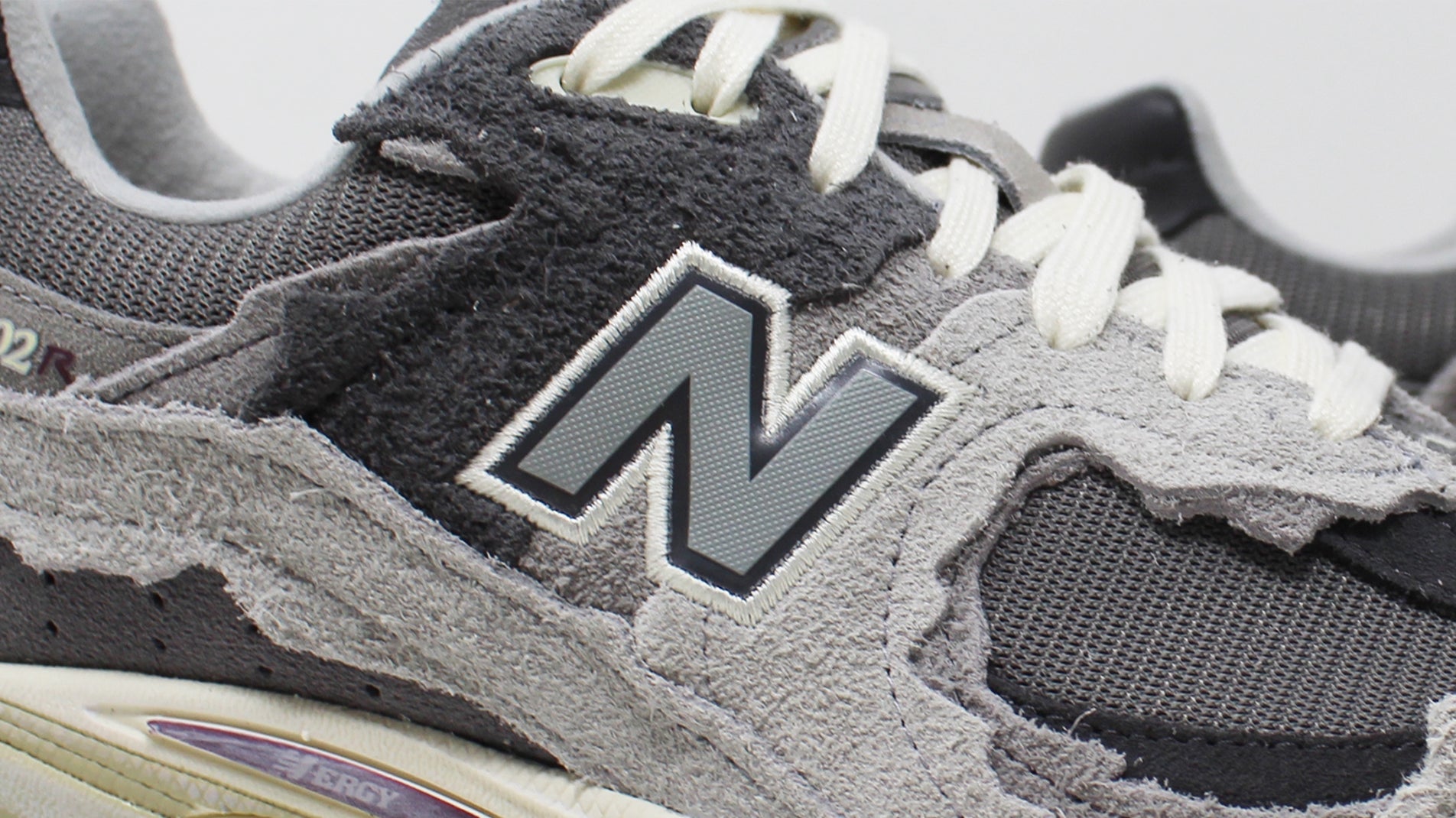 New Balance 2002R Protection Pack