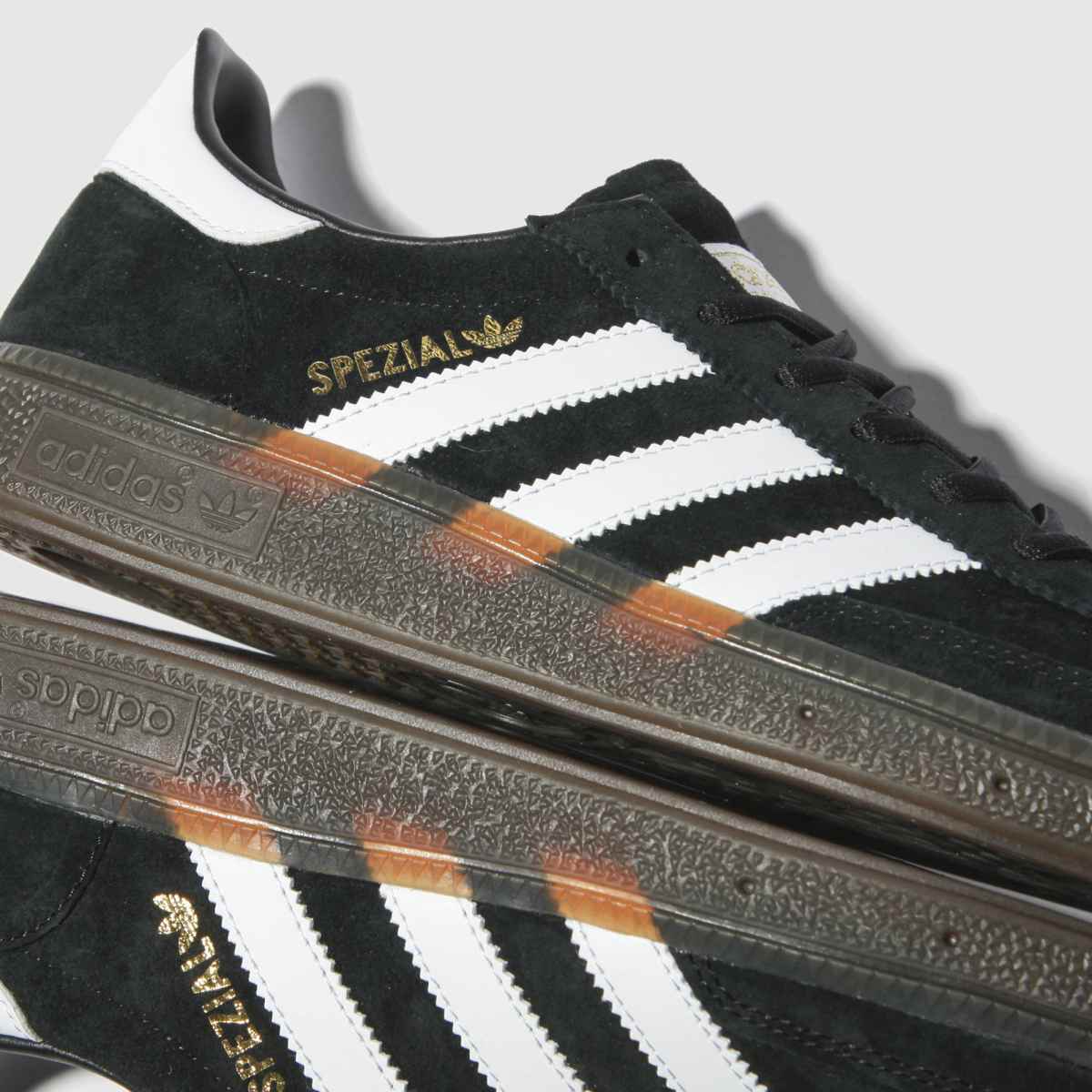 Il ritorno delle Adidas Handball Spezial